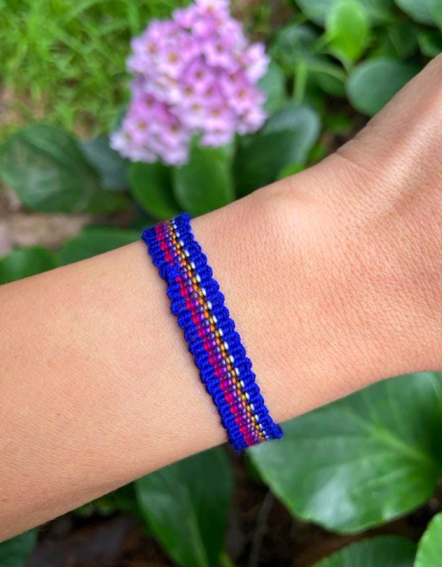 Handmade Guatemalan Textile Bracelet – Handwoven Artisan Friendship Jewelry, Ethical Gift