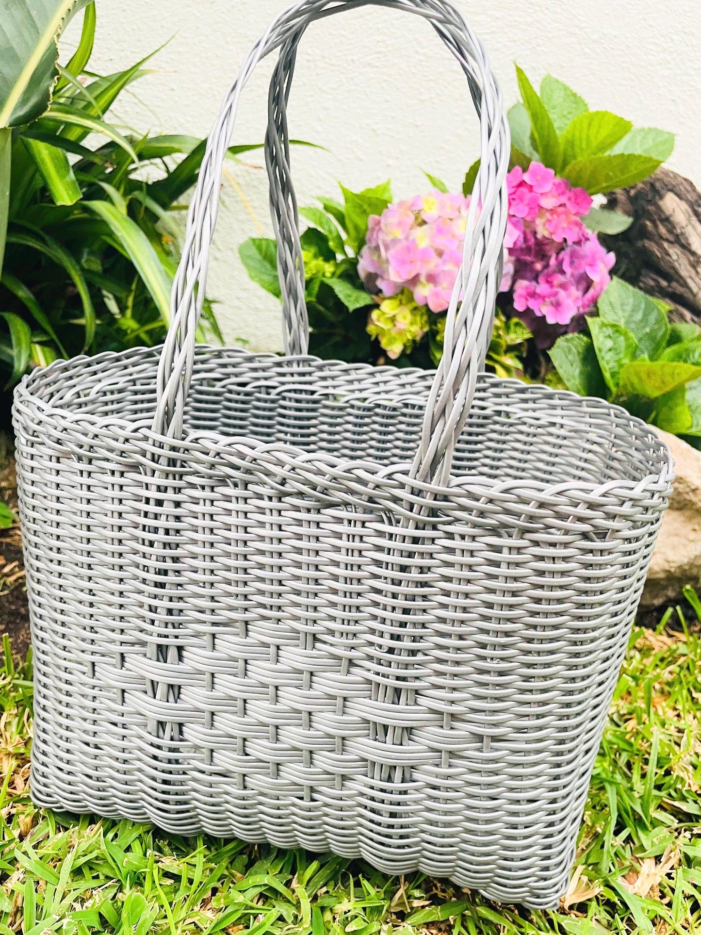 Plastic Tote Bag (M) - Gray A