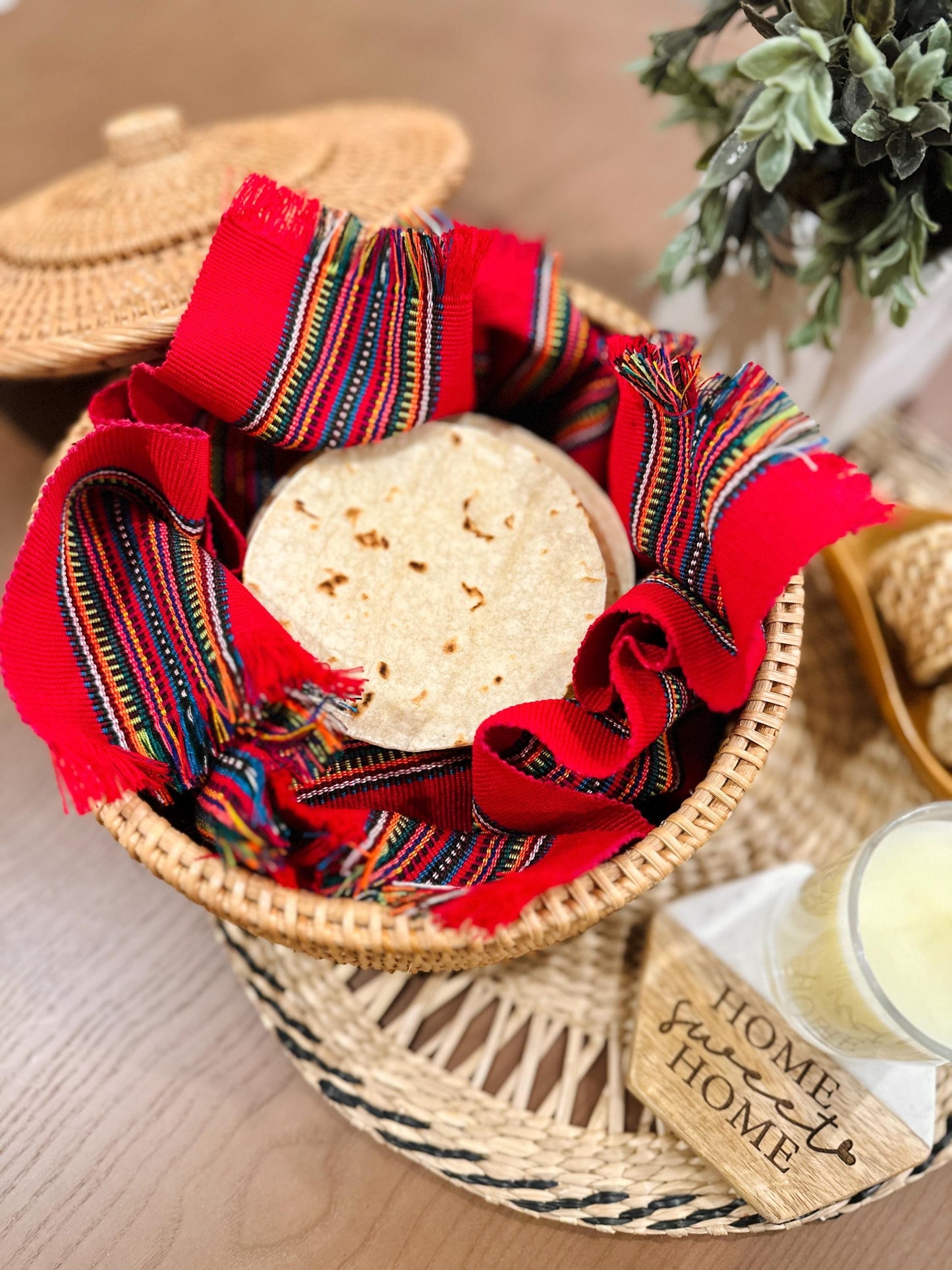 Tortilla Warmer - Crimson / Jungle / Cobalt Blue / Oat