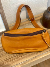 Load image into Gallery viewer, Leather Crossbody Bag - Tan