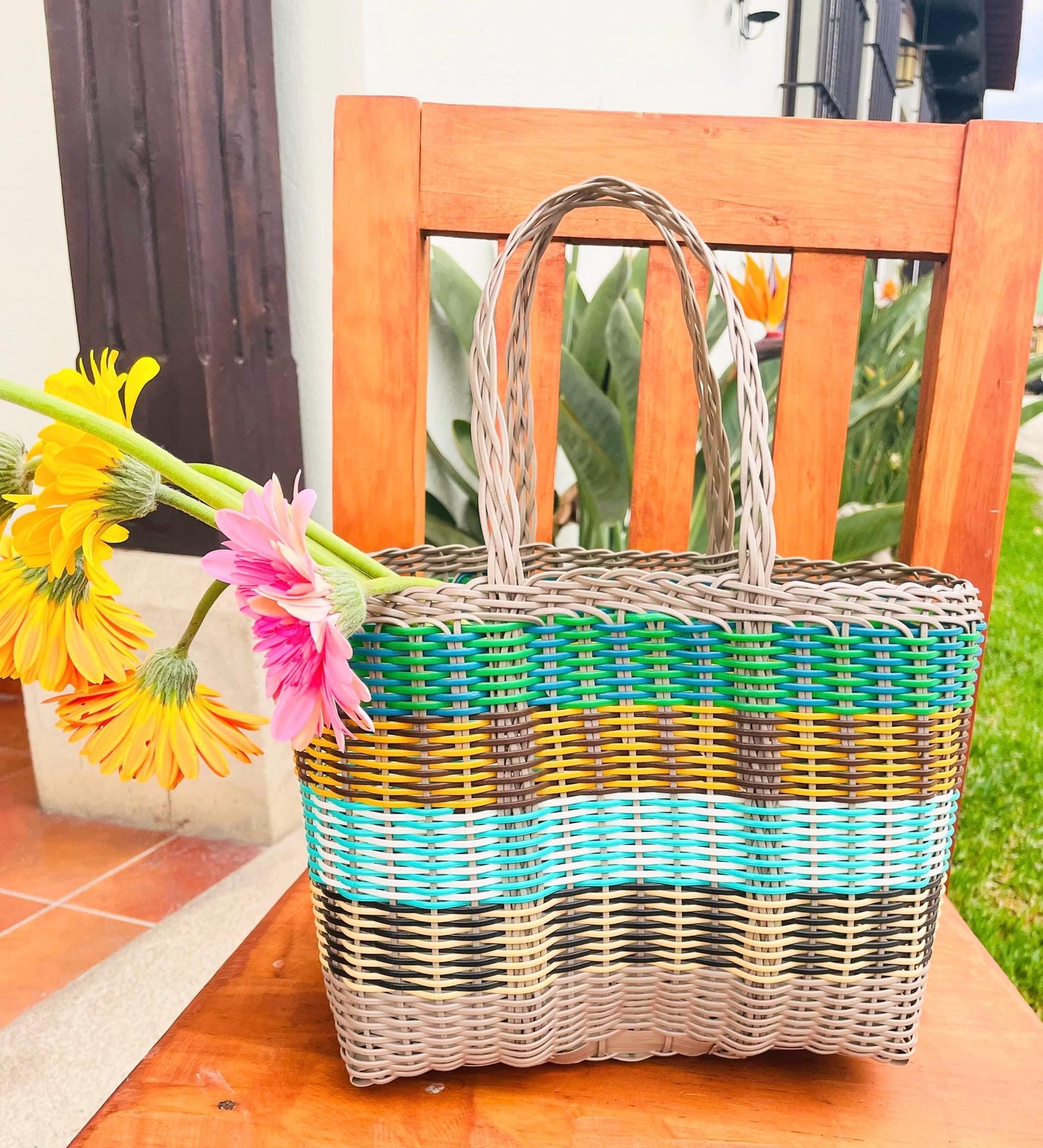 Plastic Tote Bag (M) - Graymulti A