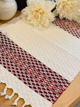 Load image into Gallery viewer, Placemat - White Red