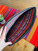 Load image into Gallery viewer, Laptop cover case (L) - Brown