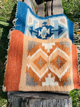 Load image into Gallery viewer, Wool Rug