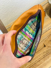 Load image into Gallery viewer, Leather Crossbody Bag - Tan