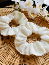 Load image into Gallery viewer, Colorful Scrunchies