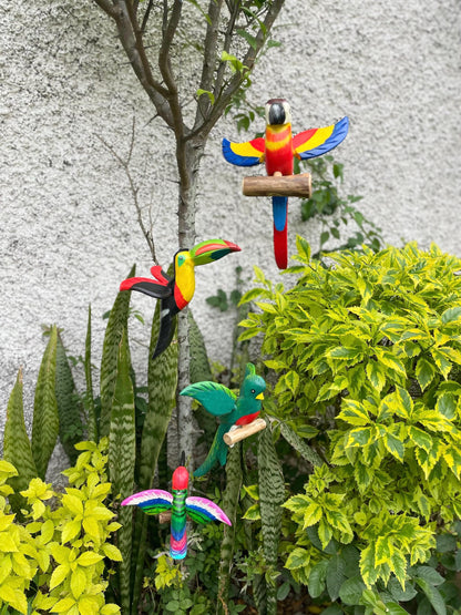 Wooden Bird Decor - Hanging Parrot