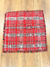Load image into Gallery viewer, Pillow cover from San Juan Comalapa