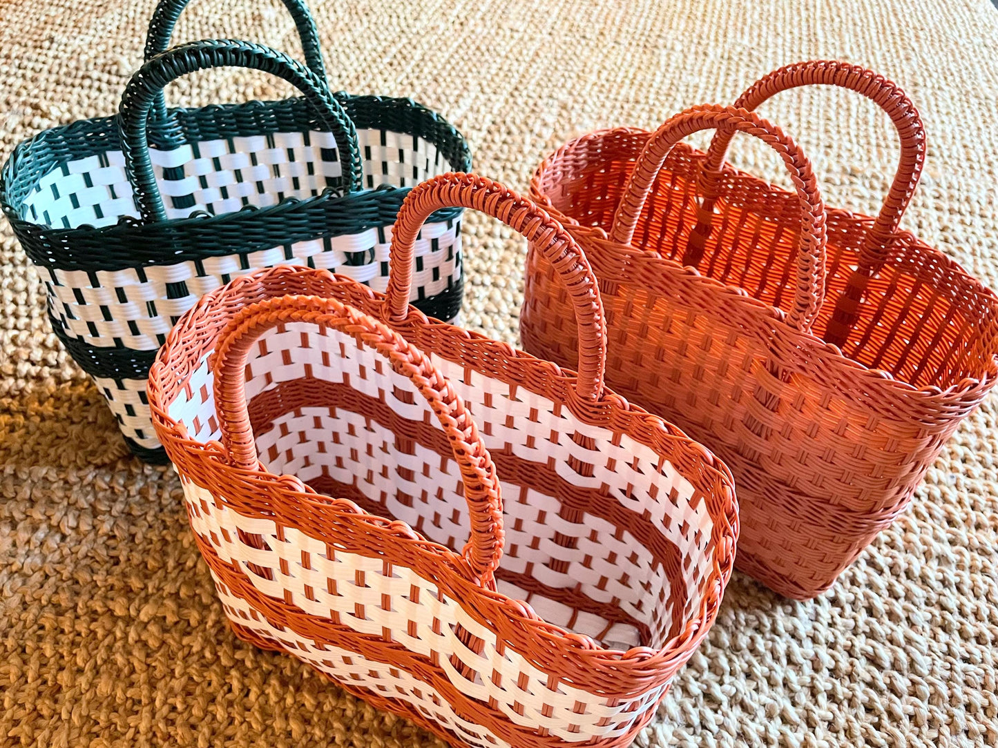 Plastic Market Basket Tote Bag / Medium / Cinnamon