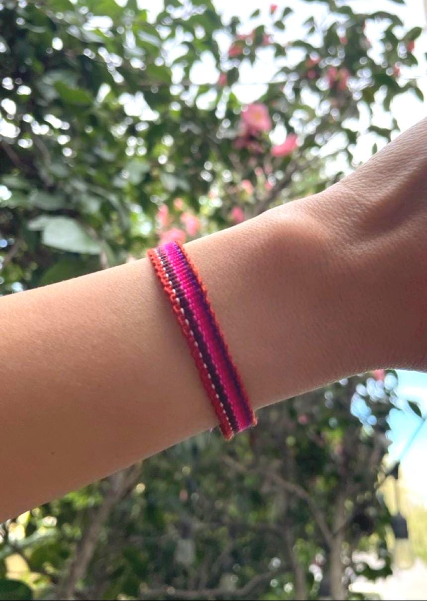 Handmade Guatemalan Textile Bracelet – Handwoven Artisan Friendship Jewelry, Ethical Gift