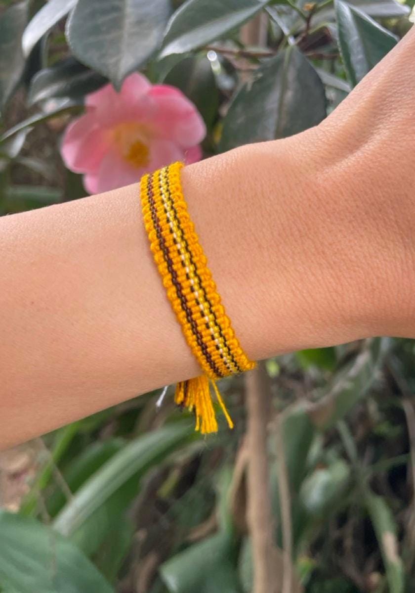 Handmade Guatemalan Textile Bracelet – Handwoven Artisan Friendship Jewelry, Ethical Gift