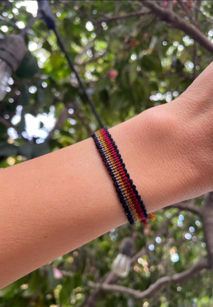 Handmade Guatemalan Textile Bracelet – Handwoven Artisan Friendship Jewelry, Ethical Gift