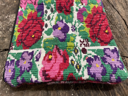 Guatemalan Huipil cosmetic pouch from Tecpan