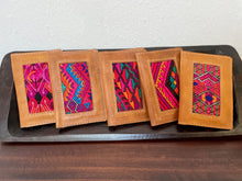 Load image into Gallery viewer, Guatemalan Authentic Leather/Huipil Card Holders