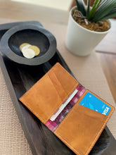 Load image into Gallery viewer, Guatemalan Authentic Leather/Huipil Card Holders