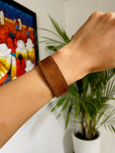 Load image into Gallery viewer, Guatemalan Handmade Authentic Leather Bracelets
