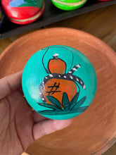 Load image into Gallery viewer, Guatemalan Traditional Wooden Yo-Yo Toys