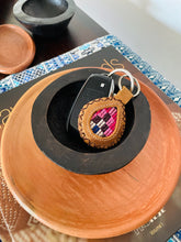 Load image into Gallery viewer, Guatemalan Genuine Leather/Huipil Key Chains